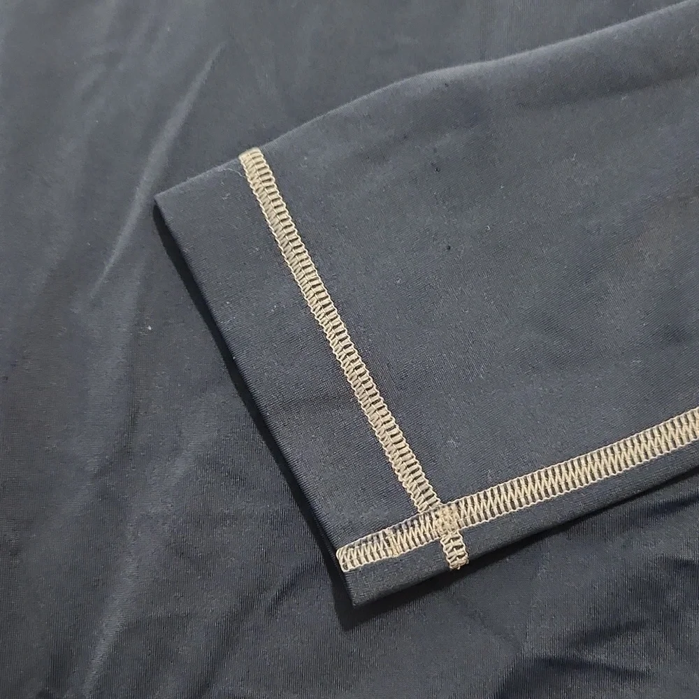 [Land's End] Long Sleeve Turtleneck Workout Shirt - Size L